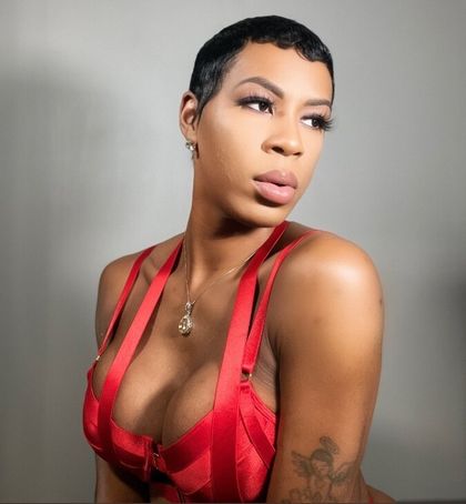 theechaneldoll OnlyFans picture
