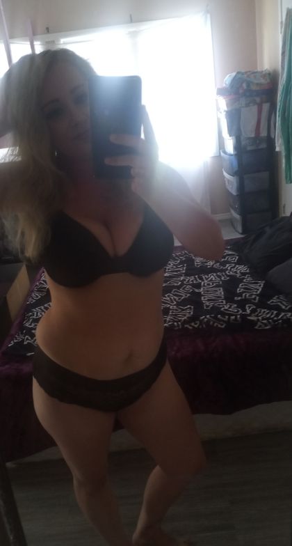 aprilchaoss OnlyFans picture
