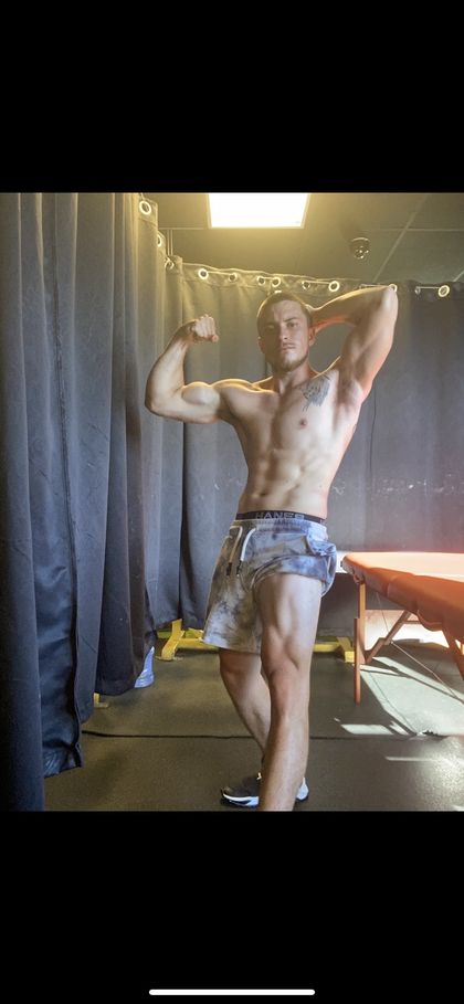 chiefs19 OnlyFans picture
