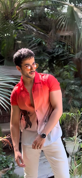 suaanofficial OnlyFans - Free Trial - Photos - Socials FansMetrics