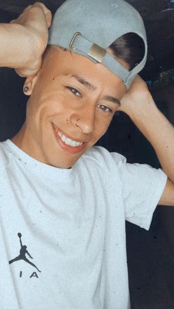 Tomas Alvarez