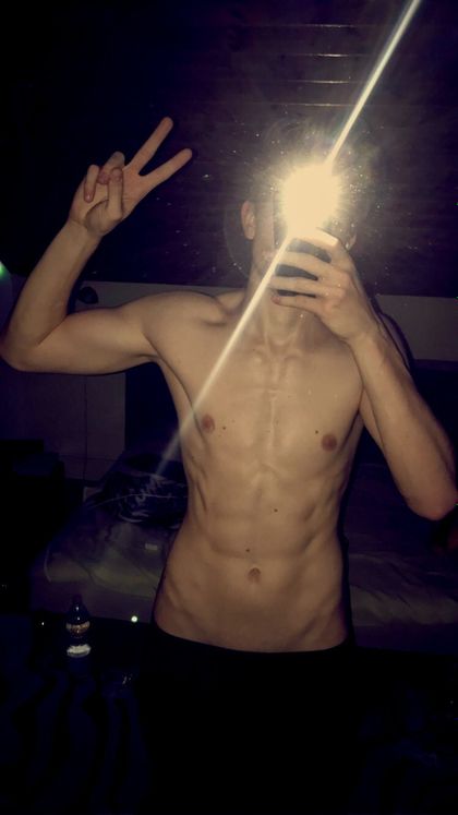nakedmaxi OnlyFans picture