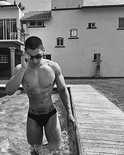 janoeros OnlyFans picture