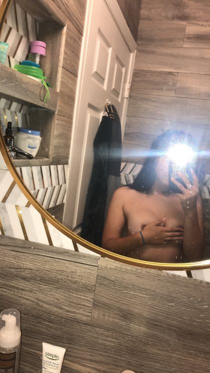 oliviamiles OnlyFans picture