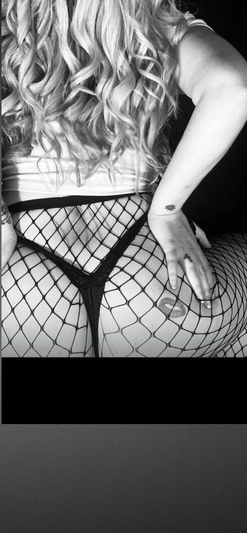 holly96 OnlyFans profile picture