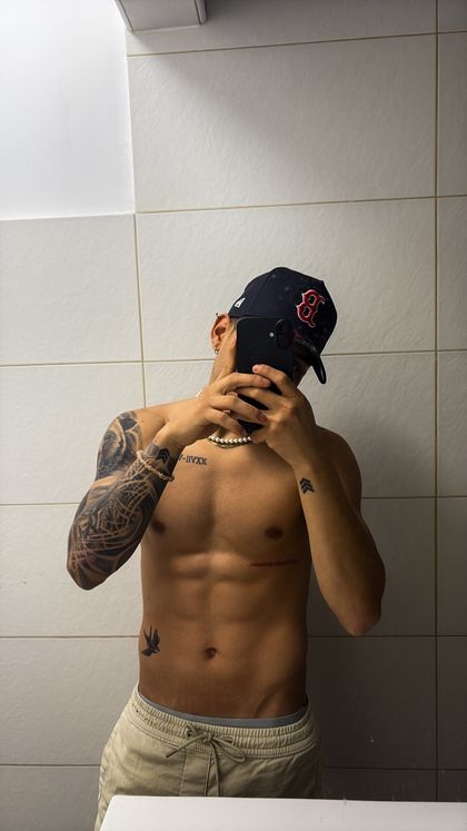 yanpi_106 OnlyFans picture