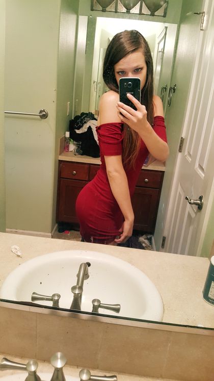 chanelscarlett92 OnlyFans picture