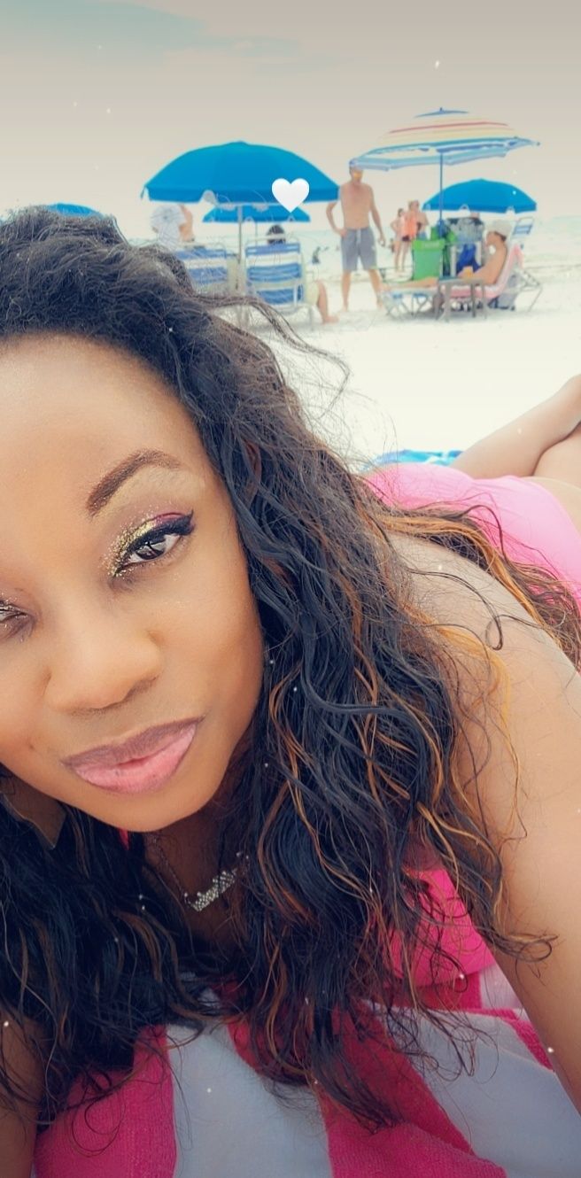 swimsuitkilla OnlyFans profile picture