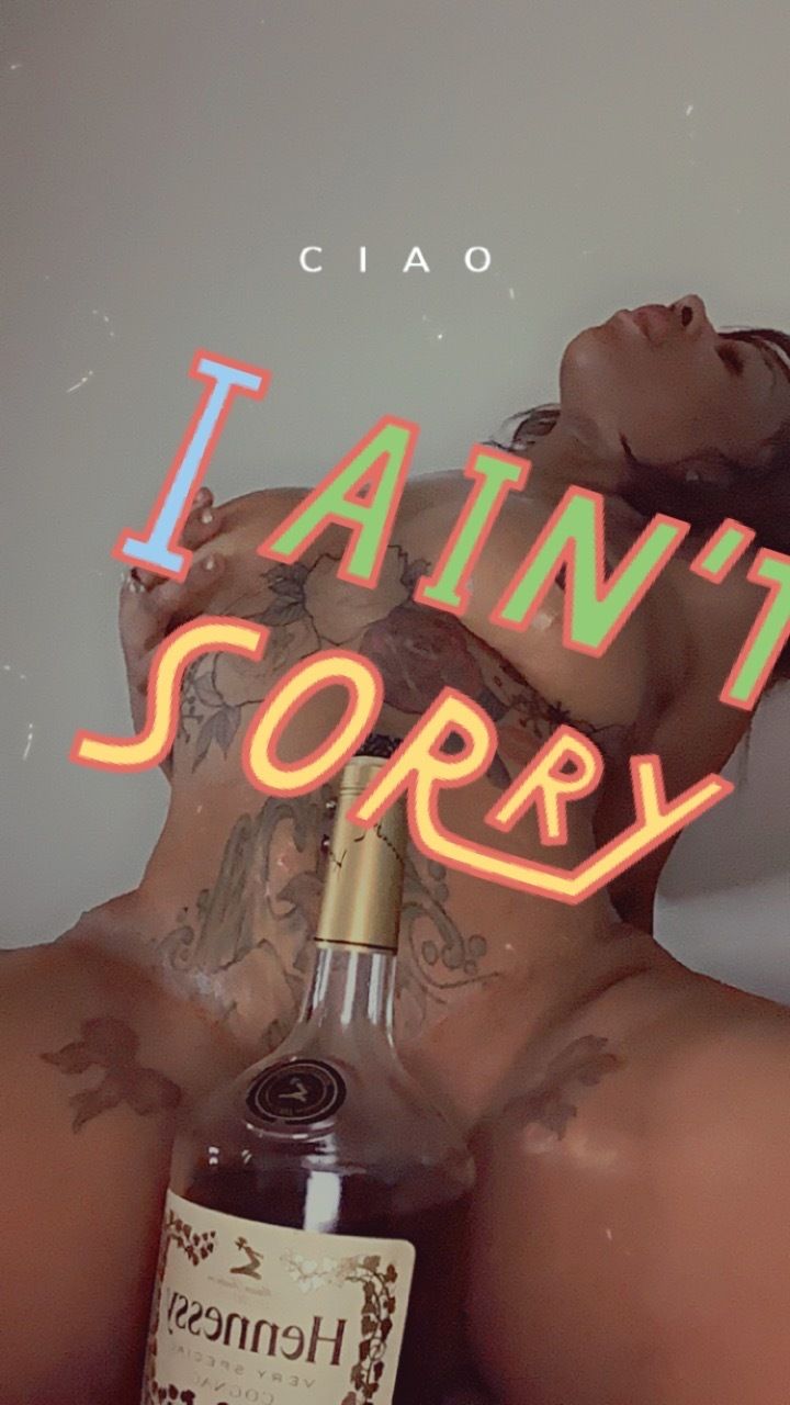 ashdgafsag OnlyFans - Free Trial - XXX Photos | FansMetrics.com