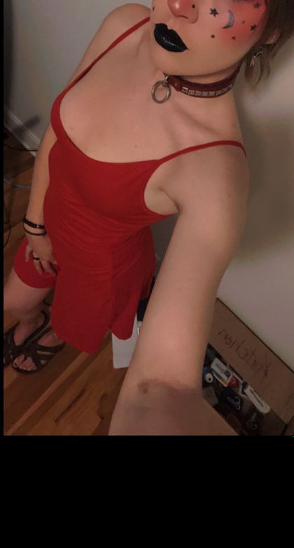 honeybee8888 OnlyFans picture