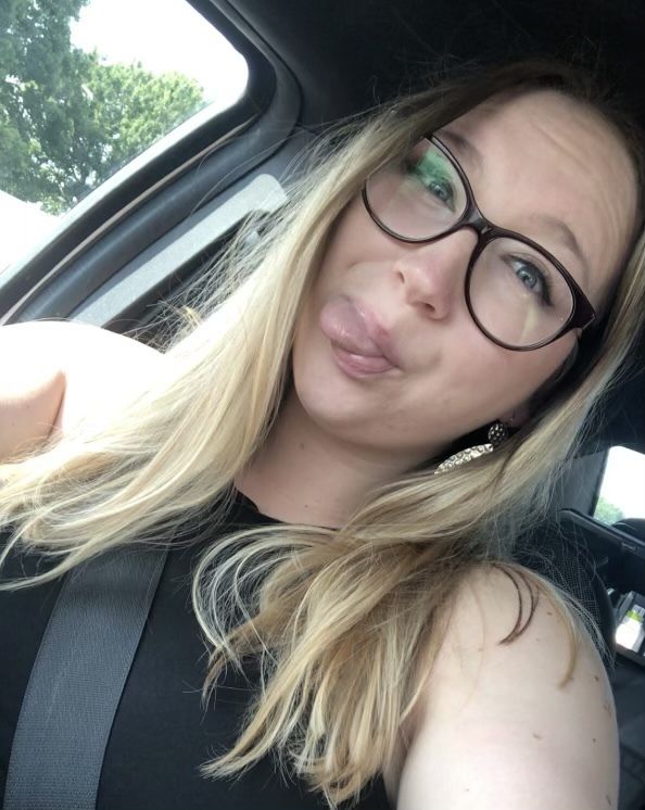 momnextdoortiffany OnlyFans profile picture