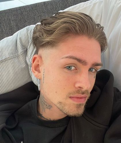 lucashallfree OnlyFans picture