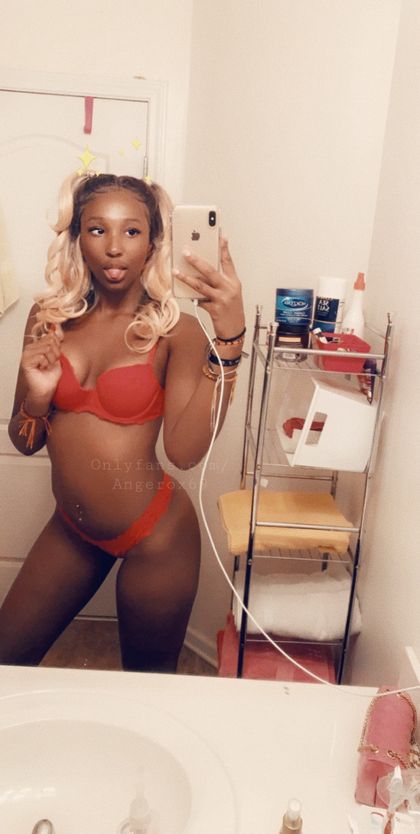 angerox69free OnlyFans picture