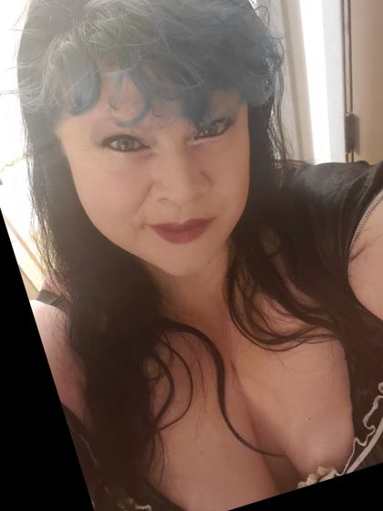 lunaserenne OnlyFans picture