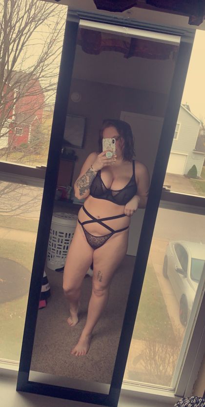 xxrosie3_ OnlyFans picture