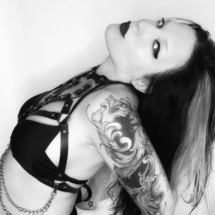 ladyofthesevenmoons OnlyFans picture