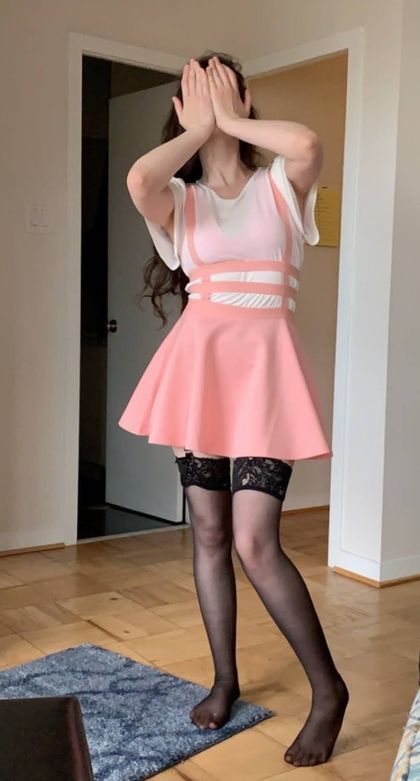 submissiveshygoth OnlyFans picture