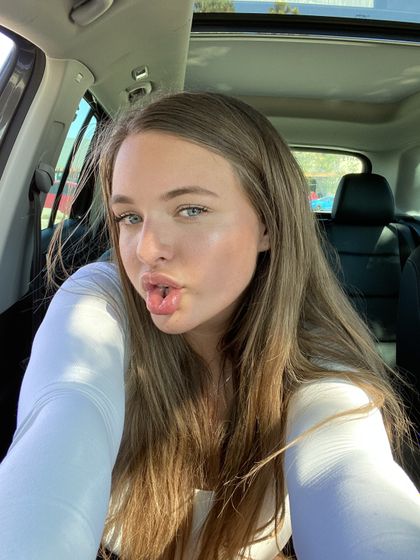 kendrarowefree OnlyFans picture