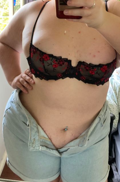 bellascurveybod OnlyFans picture