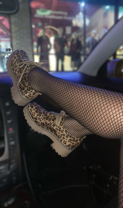 l.honeyfeet OnlyFans picture