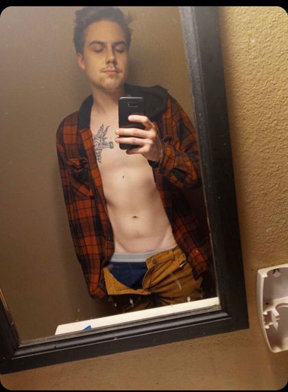 yaboistavi OnlyFans picture