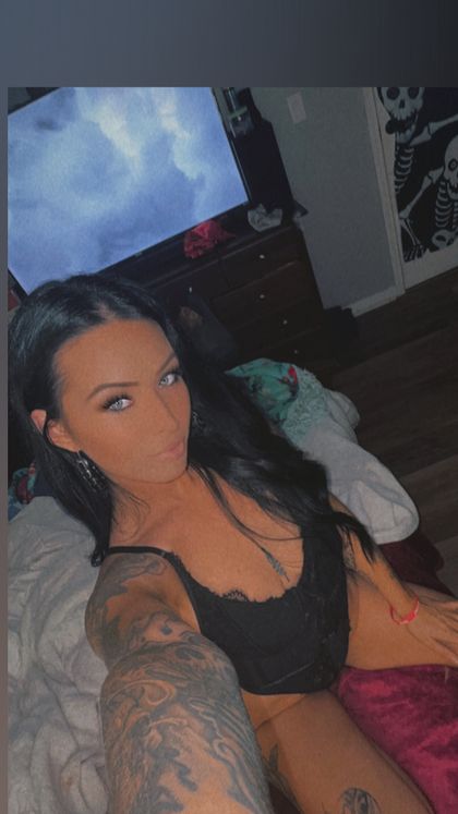 brittanyannjohnson_03 OnlyFans picture