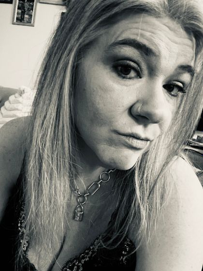 naughtywife72 OnlyFans picture