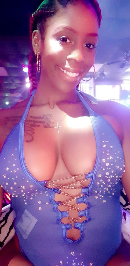 sheisqueenb21 OnlyFans picture