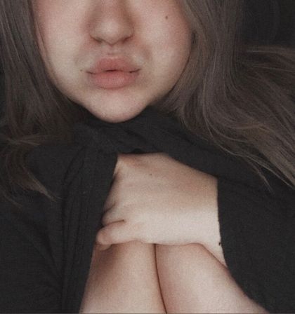 laurlaurrr OnlyFans picture
