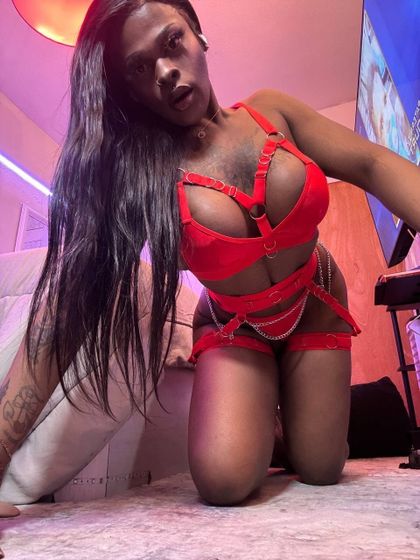 smmaya OnlyFans picture