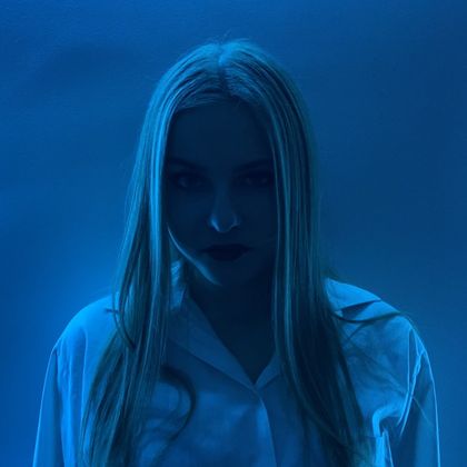 Best Hot Juliaxo OnlyFans Accounts | FansMetrics.com