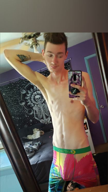 littlev OnlyFans picture