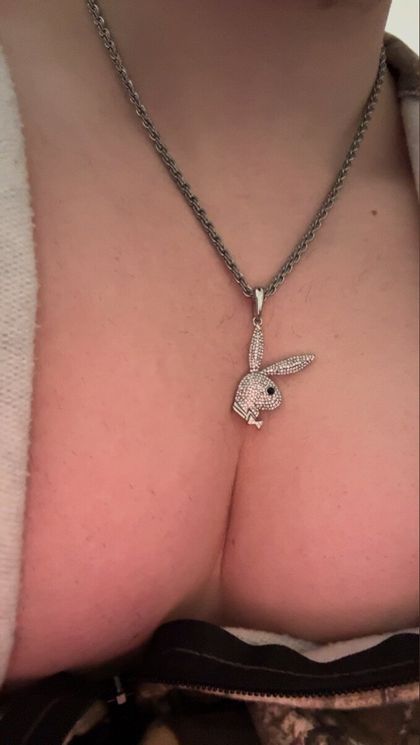 naveuser OnlyFans picture