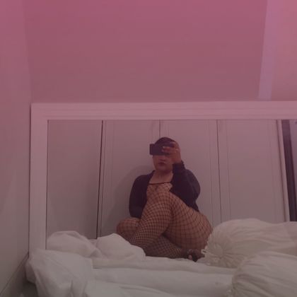 nadinoi OnlyFans picture