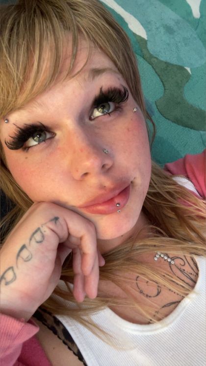 localblondechildz OnlyFans picture