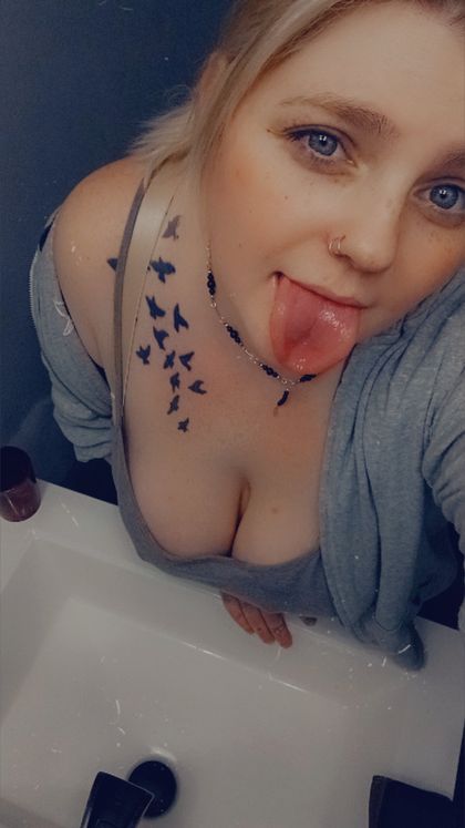 lyssasue22boo OnlyFans picture