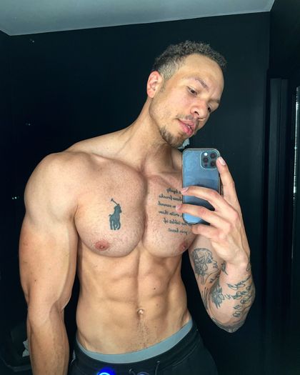 mileshicks OnlyFans picture
