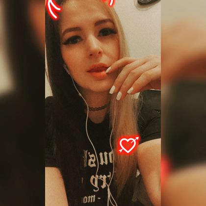 lorikinns OnlyFans picture