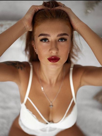 elinaprt OnlyFans picture