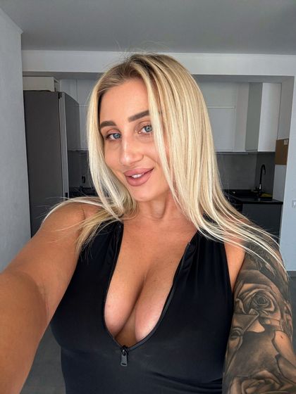 mollypillows OnlyFans picture