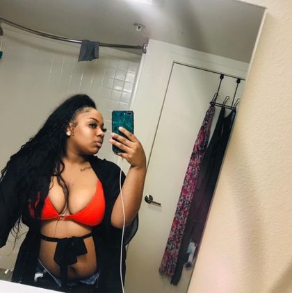 yeadatsherr OnlyFans picture