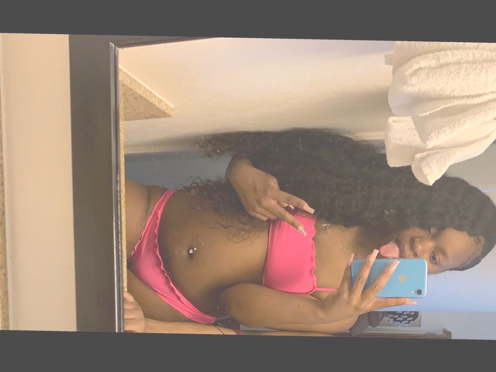 dessssss00 OnlyFans profile picture