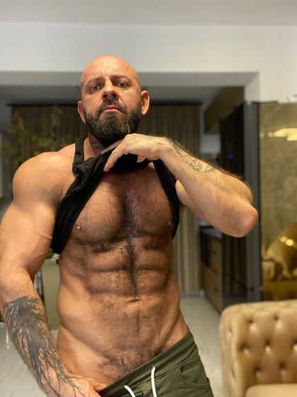 u233815505 OnlyFans picture
