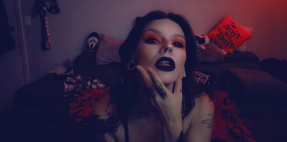 satanslilhelper124 OnlyFans profile picture