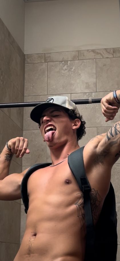 michaelcox OnlyFans picture