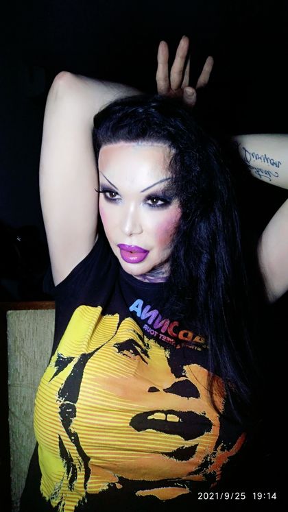 lucianahatsu OnlyFans picture