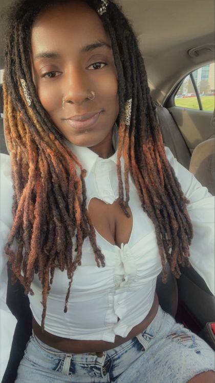 urfavoritechocolatemilf OnlyFans picture