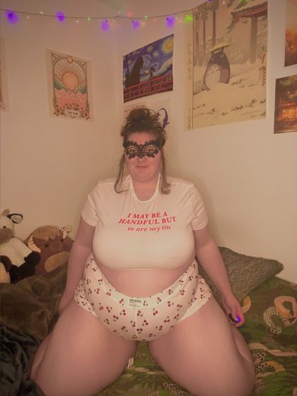 phoebesoffice OnlyFans picture
