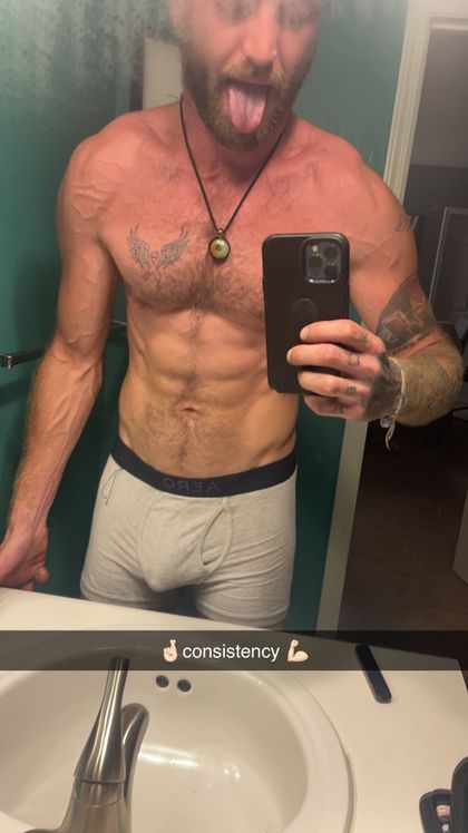 whiteboisgotit OnlyFans picture