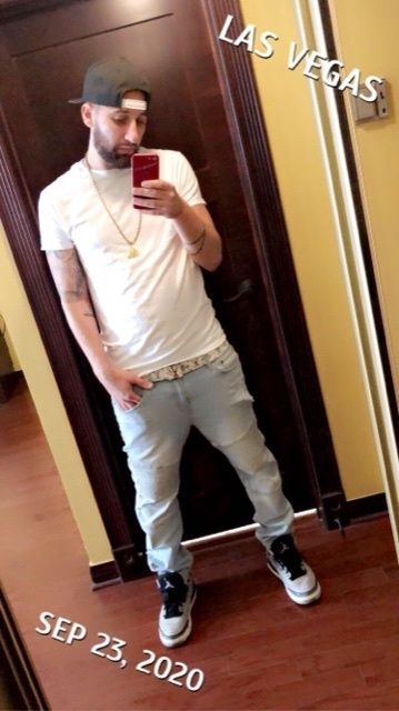 mrmikeoxlong OnlyFans picture